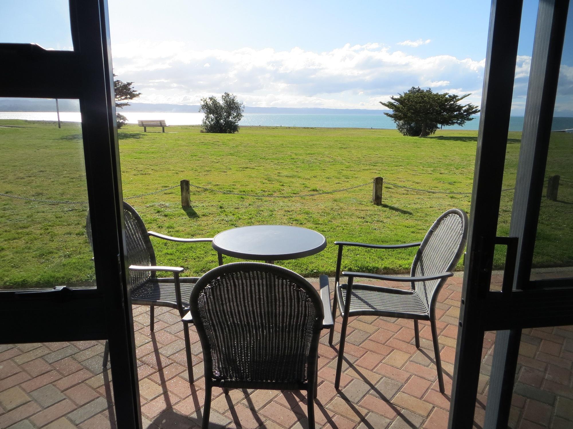 Harbour View Motel On Ahuriri Beach In Napier Nz With Sea View Suites Eksteriør bilde