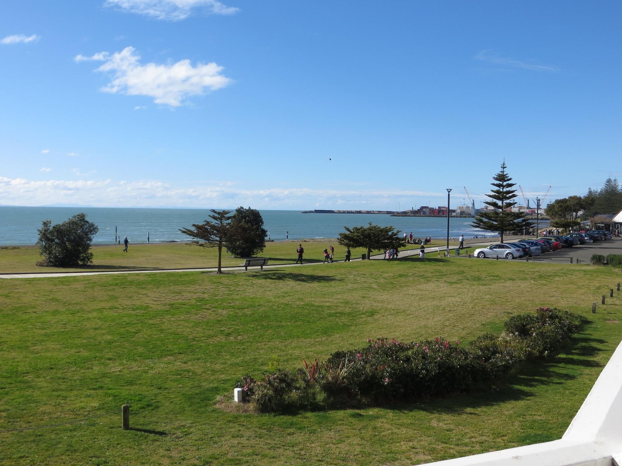 Harbour View Motel On Ahuriri Beach In Napier Nz With Sea View Suites Eksteriør bilde