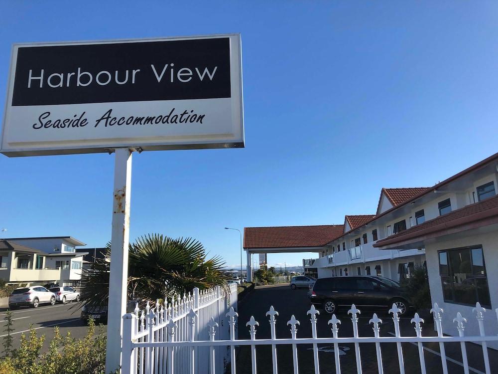 Harbour View Motel On Ahuriri Beach In Napier Nz With Sea View Suites Eksteriør bilde
