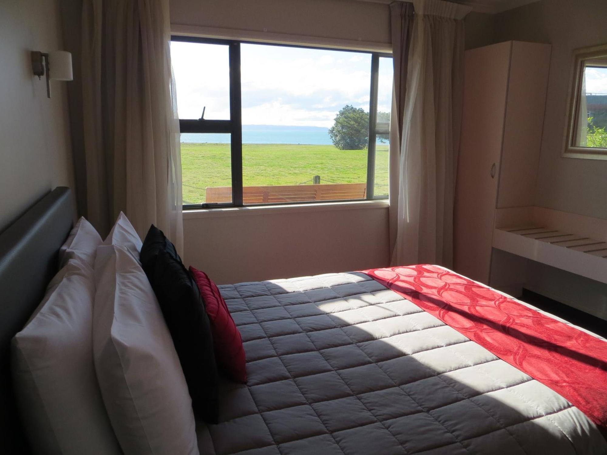 Harbour View Motel On Ahuriri Beach In Napier Nz With Sea View Suites Rom bilde